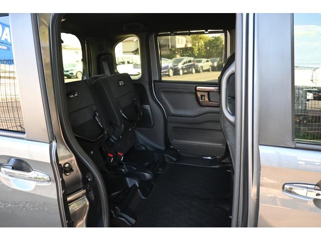 N-BOXカスタム G・Lホンダセンシング 純正8INナビ Rカメラ ETC FRドラレコ アルミホイール LEDライト 左PWスライドドア 左フロント部損傷あり 地デジTV 整備記録簿 助手席エアバッグ キーレス アイドリングST リアカメラ(21枚目)