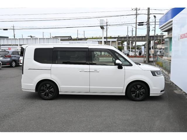 ステップワゴン e:HEVスパーダ ホンダセンシング 純正11.4INナビ マルチビューカメラ ETC FRドラレコ 障害物センサー シートヒーター オットマン PWゲート アルミホイール LEDライト 両側Pスライドドア ホンダコネク(9枚目)