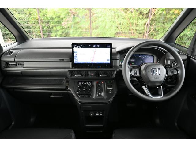 ステップワゴン e:HEVスパーダ ホンダセンシング 純正11.4INナビ マルチビューカメラ ETC FRドラレコ 障害物センサー シートヒーター オットマン PWゲート アルミホイール LEDライト 両側Pスライドドア ホンダコネク(11枚目)