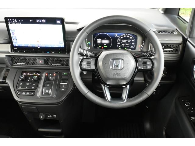 ステップワゴン e:HEVスパーダ ホンダセンシング 純正11.4INナビ マルチビューカメラ ETC FRドラレコ 障害物センサー シートヒーター オットマン PWゲート アルミホイール LEDライト 両側Pスライドドア ホンダコネク(12枚目)