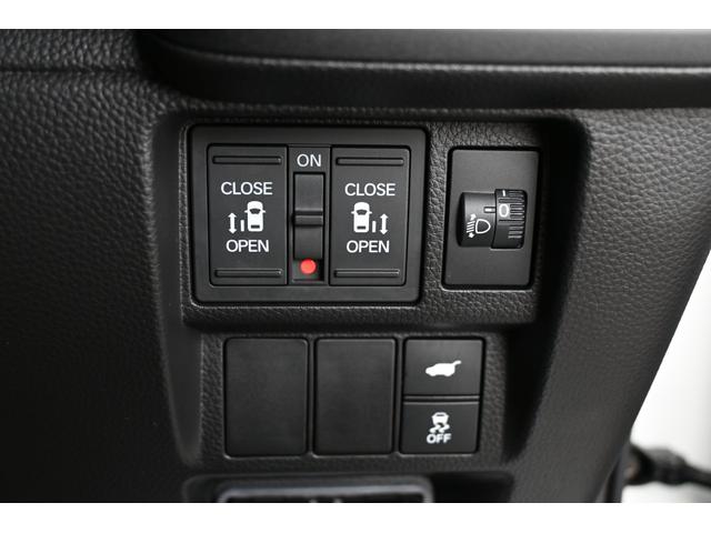 ステップワゴン e:HEVスパーダ ホンダセンシング 純正11.4INナビ マルチビューカメラ ETC FRドラレコ 障害物センサー シートヒーター オットマン PWゲート アルミホイール LEDライト 両側Pスライドドア ホンダコネク(17枚目)