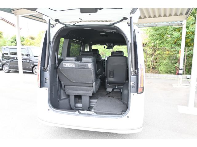 ステップワゴン e:HEVスパーダ ホンダセンシング 純正11.4INナビ マルチビューカメラ ETC FRドラレコ 障害物センサー シートヒーター オットマン PWゲート アルミホイール LEDライト 両側Pスライドドア ホンダコネク(28枚目)