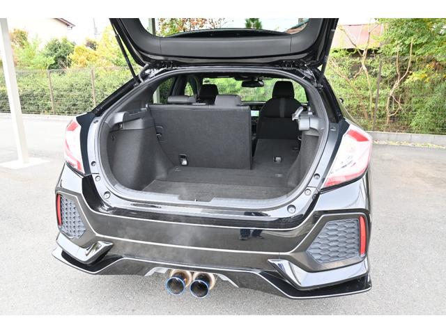 シビック ハッチバックホンダセンシング 純正ナビ Rカメラ ETC Fドラレコ シートヒーター LEDライト リモコンエンジンスターター ENKEIアルミホイール 柿本マフラー BLITZサス オートクルーズ Aストップ リアカメラ 記録簿(21枚目)
