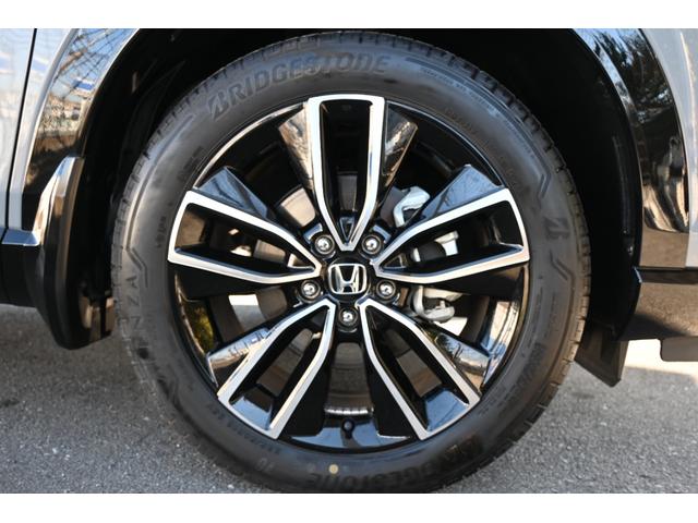 ヴェゼル ｅ：ＨＥＶＺ　ホンダセンシング　ホンダコネクトディスプレイナビ　マルチビューカメラ　２．０ＥＴＣ　Ｆドラレコ　障害物センサー　シートヒーター　ＰＷゲート　アルミホイール　ＬＥＤライト　当社試乗車　スマキ　Ｐトランク（30枚目）