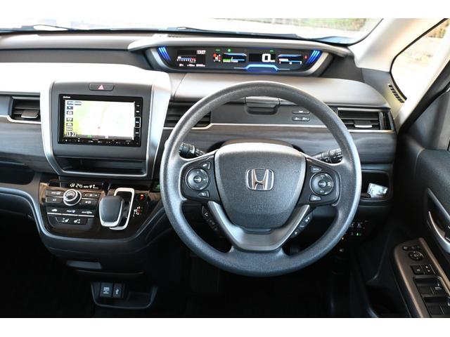 フリードハイブリッド ハイブリッド・Gブラックスタイル ホンダセンシング 純正ナビ Rカメラ 2.0ETC FRドラレコ シートヒーター アルミホイール LEDライト 両側Pスライドドア W電動ドア 衝突軽減ブレーキ オートクルーズコントロール キーフリー(11枚目)