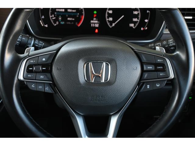 オデッセイ アブソルート ホンダセンシング 純正10INナビ マルチビューカメラ 2.0ETC 障害物センサー シートヒーター PWシート オットマン アルミホイール LEDライト 両側Pスライドドア Pアシスト 緊急ブレーキ(13枚目)