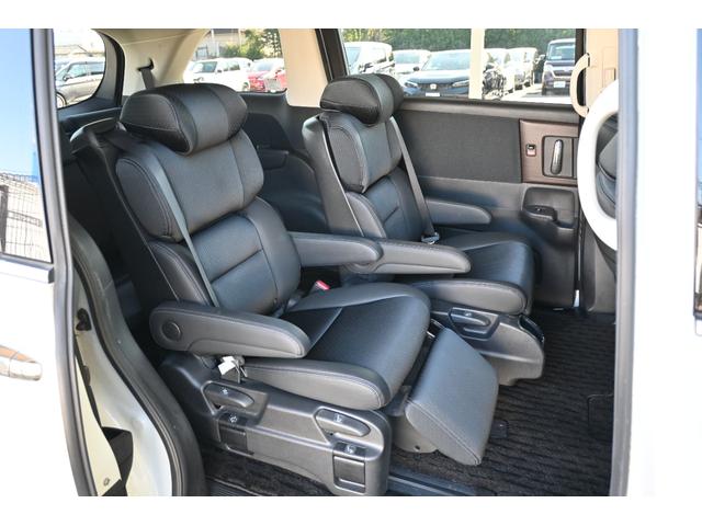 オデッセイ アブソルート ホンダセンシング 純正10INナビ マルチビューカメラ 2.0ETC 障害物センサー シートヒーター PWシート オットマン アルミホイール LEDライト 両側Pスライドドア Pアシスト 緊急ブレーキ(23枚目)