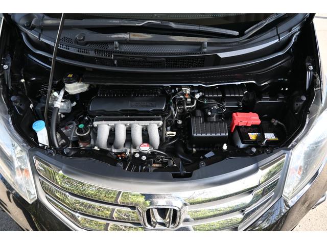 フリード Gエアロ 純正ナビ ワンセグ Rカメラ ETC アルミホイール HIDライト左PWスライドドア 助手席エアバッグ 1セグ 盗難防止 インテリキー 1オーナー車 キーレスエントリ エアバック パワーステアリング(24枚目)