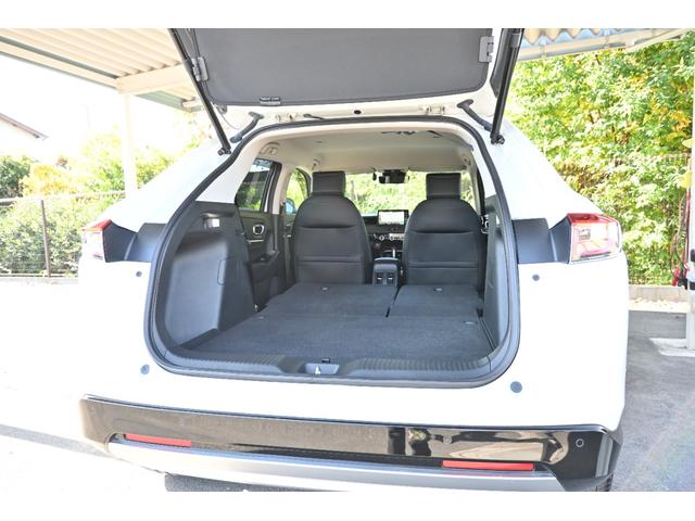 ヴェゼル ｅ：ＨＥＶＺ　ホンダセンシング　ホンダコネクトディスプレイナビ　Ｒカメラ　２．０ＥＴＣ　ＦＲドラレコ　障害物センサー　シートヒーター　ＰＷゲート　アルミホイール　ＬＥＤライト　衝突回避支援ブレーキ機能　１オナ（26枚目）