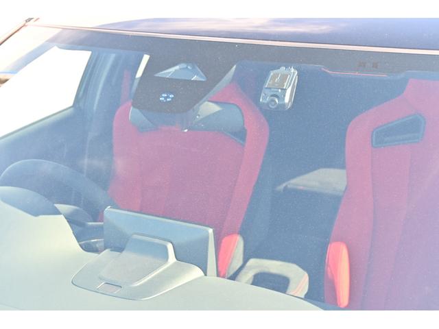 ＳＥＮＳＩＮＧ　がもたらす　より高い安心と快適　　ドラレコも搭載