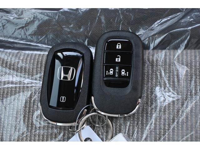Ｎ－ＢＯＸ ベースグレード　ホンダセンシング　純正８ＩＮナビ　Ｒカメラ　ＥＴＣ　Ｆドラレコ　障害物センサー　シートヒーター　ＬＥＤライト　両側Ｐスライドドア　ホンダコネクト　衝突軽減システム　スマートキ－　カーテンエアバック（18枚目）
