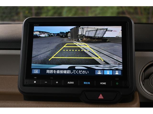 Ｎ－ＢＯＸ ファッションスタイル　登録済未使用車　ホンダセンシング　純正８ＩＮナビ　Ｒカメラ　ＥＴＣ　Ｆドラレコ　障害物センサー　シートヒーター　ＬＥＤライト　両側Ｐスライドドア　衝突軽減システム　スマートキ－　カーテンエアバック（3枚目）