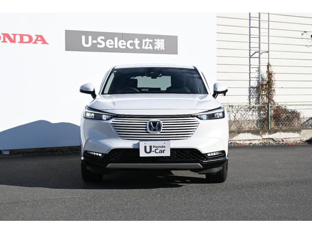 ヴェゼル ｅ：ＨＥＶＺ　ホンダセンシング　ホンダコネクトディスプレイナビ　Ｒカメラ　２．０ＥＴＣ　ＦＲドラレコ　障害物センサー　シートヒーター　ＬＥＤライト　アルミホイール　衝突回避支援ブレーキ機能　１オナ　スマキ　Ｄレコ（7枚目）