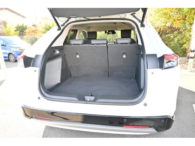 ヴェゼル ｅ：ＨＥＶＺ　ホンダセンシング　ホンダコネクトディスプレイナビ　Ｒカメラ　２．０ＥＴＣ　ＦＲドラレコ　障害物センサー　シートヒーター　ＬＥＤライト　アルミホイール　衝突回避支援ブレーキ機能　１オナ　スマキ　Ｄレコ（25枚目）