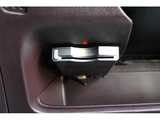 Ｎ－ＷＧＮカスタム Ｇ・Ａパッケージ　追突軽減ブレーキ　純正ナビ　フルセグ　Ｒカメラ　ＥＴＣ　アルミホイール　ＨＩＤライト　追突被害軽減ブレーキ　ＡＵＴＯエアコン　地デジ　記録簿有　助手席エアバック　ＡＢＳ　パワーウィンドウ　横滑り防止（14枚目）