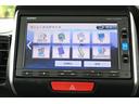 Ｎ－ＢＯＸ ＧＳＳパッケージ　追突軽減ブレーキ　純正ナビ　フルセグ　Ｒカメラ　ＥＴＣ　シートヒーター　ＨＩＤライト　両側Ｐスライドドア　社外アルミホイール　Ｗ電動ドア　Ｉストップ　ブレーキサポート　ダブルエアバック　ＴＶナビ（2枚目）