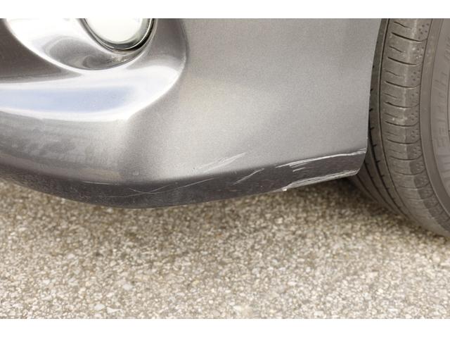 ノア Ｓ　ツインムーンルーフ　８人乗り　純正カーテン　純ナビ　地デジ　バックカメラ　キーレス　左パワースライドドア（12枚目）