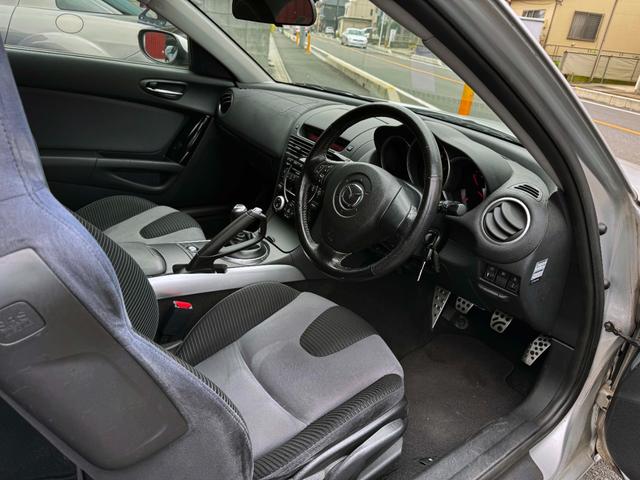 ＲＸ－８ タイプＳ　オートエグゼショック、ダウンサス　純正エアロ　タイプＳ６速　３６０度ドラレコ　圧縮測定済み（11枚目）