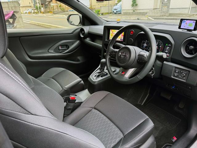 GRヤリス RC オートエアコン 18インチパッケージ とう速トランスファー ガレージ保管 禁煙 ワンオーナー バックカメラ フルセグケンウッドナビ DAT(11枚目)