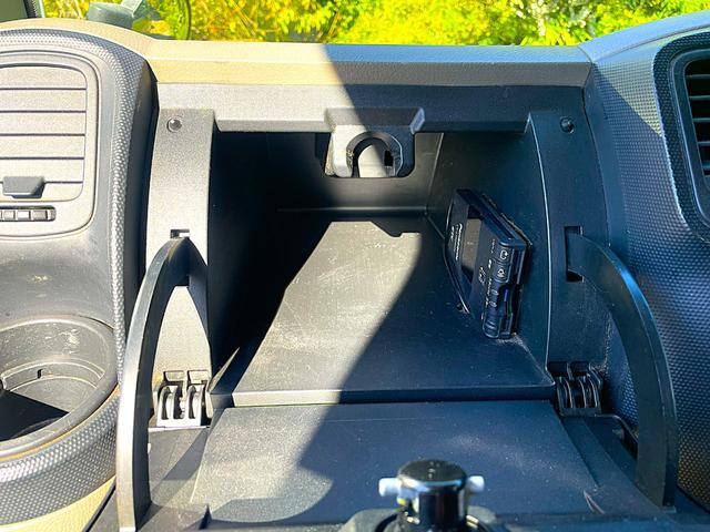 アトラストラック Wキャブスーパーロー 6速AMT 積載量1.25kg 車両総重量3550kg ETC EHS 左電動可倒ミラー ナビ バックモニター キーレス 廃棄ブレーキ 小径ダブルタイヤ ZD30DDTi  ICターボディーゼル(26枚目)