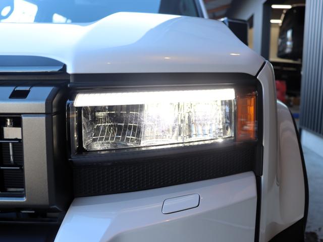 ランドクルーザー２５０ ＶＸファーストエディション　フードモールディング　ラジエーターグリル　バンパー＆グリルプロテクター　カラードアウトサイドドアハンドル　バックドアガーニッシュ　リヤバンパーガード　ドライバーモニターカメラ　ステアリングスイッチ加飾（31枚目）