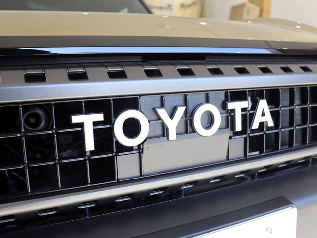 ランドクルーザー２５０ ＺＸファーストエディション　シート表皮本革　１２．３インチＴＦＴカラーメーター＋マルチインフォメーションディスプレイ　本革巻き３本スポークステアリングホイール　本革巻きシフトノブ／シフトベゼル（39枚目）