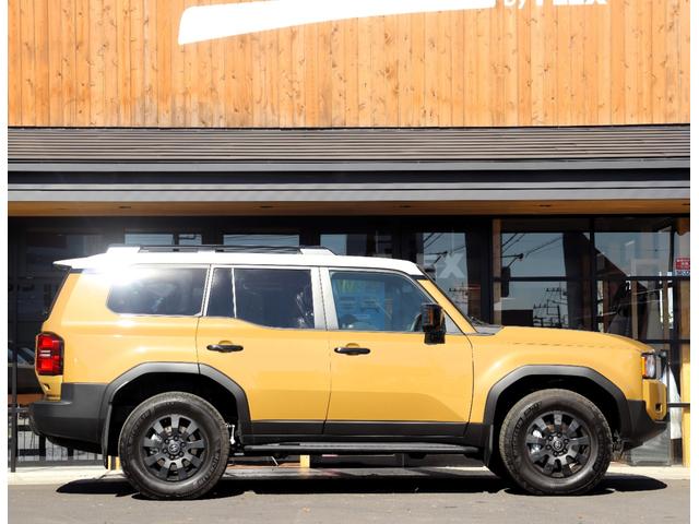 ランドクルーザー２５０ ＺＸファーストエディション　シート表皮本革　１２．３インチＴＦＴカラーメーター＋マルチインフォメーションディスプレイ　本革巻き３本スポークステアリングホイール　本革巻きシフトノブ／シフトベゼル（45枚目）