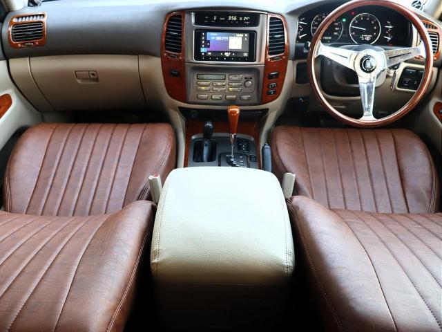 ランドクルーザー100 VXリミテッド Gセレクション BMW MINI純正カラーアイスシルバーオールペイント Gセレクション ハイトコントロール DEANカルフォルニアAW オープンカントリー255/85/16MT サクソンオリジナルマフラー(2枚目)