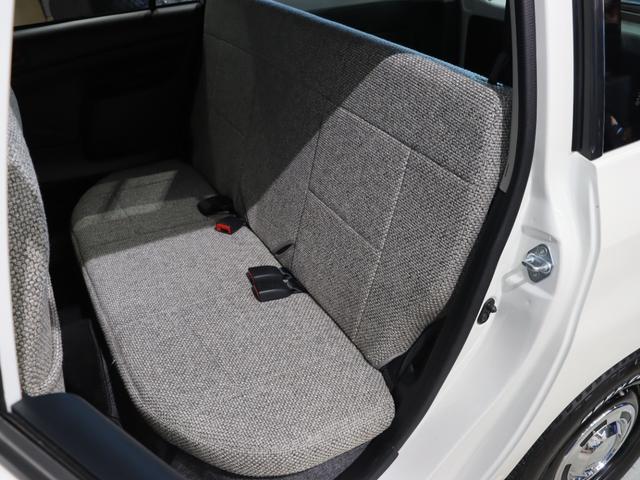 プロボックス ＧＬ　Ｒｅｎｏｃａ　ＥＵＲＯＢＯＸ　トヨタ純正カラー０５８ホワイトガソリン・４ｗｄ　ＧＬグレード　角目フェイスチェンジ　ＥＢ専用グリル　ＤＥＥＮクロスカントリーＡＷ　ＯＰＥＮカントリー１６５／８０／１４ＲＴ（12枚目）