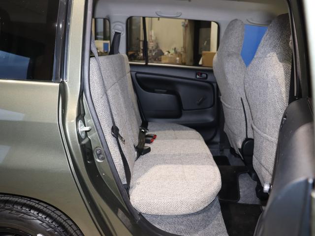 プロボックス GL サニトラオマージュモデル ディーゼルグリーンNEWオールペイント 角目ヘッドライト換装 DEENクロスカントリー OPENカントリー165/80/14RT 社外ナビゲーション フロアマット(10枚目)