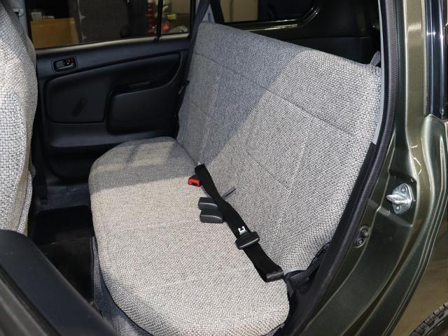 プロボックス GL サニトラオマージュモデル ディーゼルグリーンNEWオールペイント 角目ヘッドライト換装 DEENクロスカントリー OPENカントリー165/80/14RT 社外ナビゲーション フロアマット(13枚目)