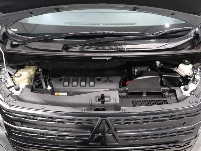 デリカＤ：５ Ｐ　ムーンウォークグレーペイント　ＪＡＯＳオーバーフェンダー　ｃｌａｓｓｉｃブラウンシートカバー　Ｄ５専用ルーフラック　ＢＧＧＯＯＤＲＩＣＨ×ＤＥＡＮクロスカントリー　シートカバー同色ドア内張り（25枚目）