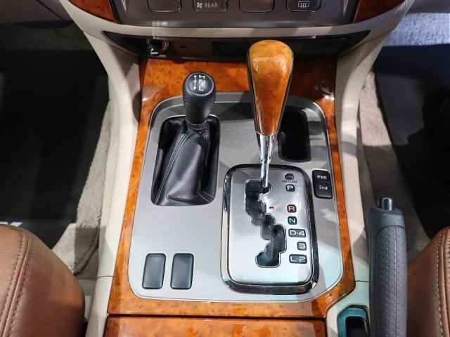 ランドクルーザー１００ ＶＸリミテッド　アンティークブラウンシートカバー　ＤＥＡＮブラックカリフォルニアホイル　ＢＦ　ＧｏｏｄＲｉｃｈ　ＡＴタイヤ　タイミングベルト　６０用　フロント　リアバンパー　クラシックブラウンベットキット（14枚目）