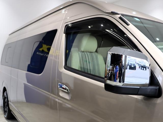 ハイエースバン ＳロングワイドＤＸ　ＧＬパッケージ　グランドキャビン純正色　ゴールドメタリック　ＦＬＥＸオリジナル　Ｐａｗホイール　ＧＯＯＤＹＥＡＲ　ＥＡＧＬＥ　タイヤ　２１５／６５／１６　冷蔵庫あり　洗面台あり　ＥＴＣ装備付き　３色ＬＥＤテールレンズ（22枚目）