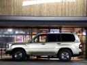 TOYOTA LAND CRUISER 100