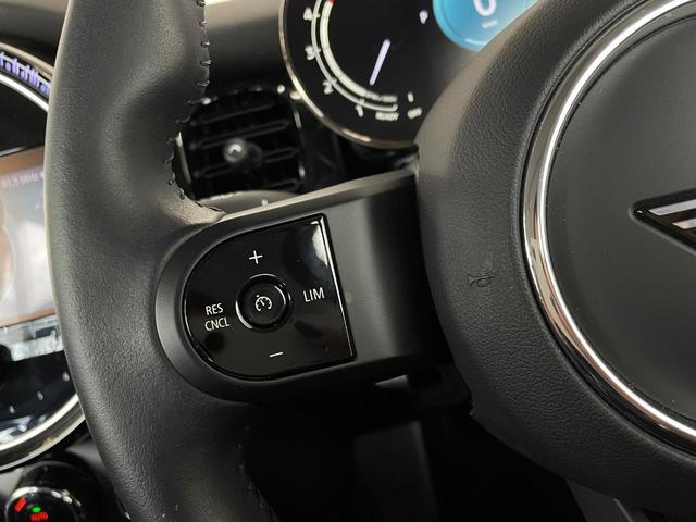 ＭＩＮＩ クーパーＤ　クラシック・トリム　ＡｐｐｌｅＣａｒＰｌａｙ　ハーフレザーシート　シートヒーター　ＥＴＣ２．０　ＳＯＳコール　ワイヤレスチャージャー（44枚目）