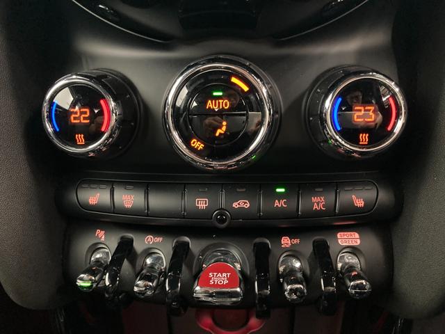 ＭＩＮＩ ジョンクーパーワークス　正規認定中古車　禁煙車　ヘッドアップＤ　アダプティブクルーズコントロール　シートヒーター　ＡｐｐｌｅＣａｒＰｌａｙ　　リヤビューカメラ　Ｂｌｕｅｔｏｏｔｈ接続　　クリアランスソナー（22枚目）