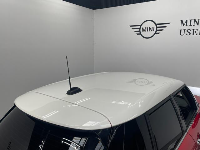 ＭＩＮＩ クーパーＤ　純正ＮＡＶＩ　リヤビューカメラ　障害物センサー　ＬＥＤヘッドライト　ホワイトルーフ　ユニオンジャックテールレンズ　オートエアコン　衝突被害軽減ブレーキ（46枚目）