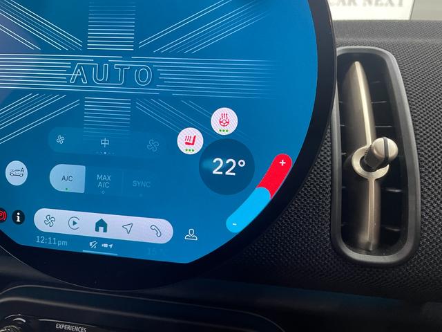 ＭＩＮＩ カントリーマンＤ　クラシック・トリム　ドライビングアシストプロフェッショナル　ステアリング＆レーンコントロール　衝突被害軽減ブレーキ　アラウンドビューカメラ　障害物センサー　アダプティブＬＥＤヘッドライト　ＳＯＳコール（23枚目）