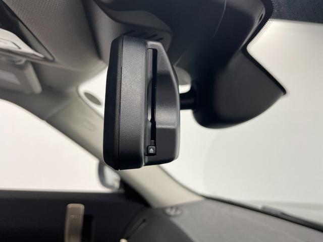 ＭＩＮＩ カントリーマンＳオール４　クラシック・トリム　ＣＬＡＳＳＩＣトリム　ドライビングアシストプロフェッショナル　ステアリングヒーター　衝突被害軽減ブレーキ　全方位カメラ　障害物センサー　アダプティブＬＥＤヘッドライト　ＳＯＳコール　シートヒーター（28枚目）