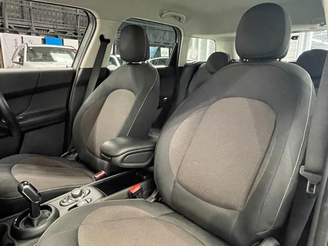 ＭＩＮＩ クロスオーバー　バッキンガム　認定中古車　マルチディスプレイメーター　クルーズコントロール　オートマチックテールゲート　ＬＥＤヘッドライト　純正ＮＡＶＩ　ドライビングアシスト　衝突被害軽減ブレーキ　障害物センサー（22枚目）