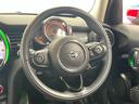 クーパーＤ　純正ＮＡＶＩ　リヤビューカメラ　障害物センサー　ＬＥＤヘッドライト　ホワイトルーフ　ユニオンジャックテールレンズ　オートエアコン　衝突被害軽減ブレーキ（24枚目）