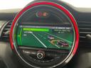 クーパーＤ　純正ＮＡＶＩ　リヤビューカメラ　障害物センサー　ＬＥＤヘッドライト　ホワイトルーフ　ユニオンジャックテールレンズ　オートエアコン　衝突被害軽減ブレーキ（31枚目）