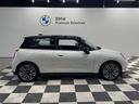 MINI クーパーE クラシック・トリム CLASSICトリム アダプティブLEDヘッドライト シグニチャーライト ヘッドアップディスプレイ ナビゲーション リヤビューカメラ 障害物センサー 衝突被害軽減ブレーキ シートヒーター 中古車画像_4