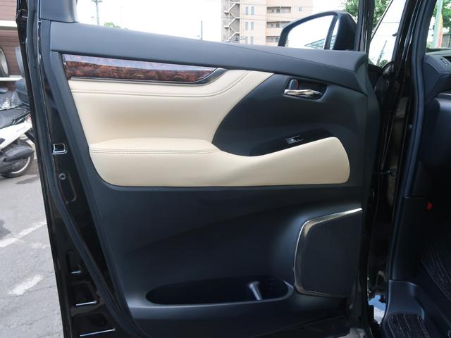 新しい マンプ様専用 ハイエース スライドドアガラス - delalaaddis.com