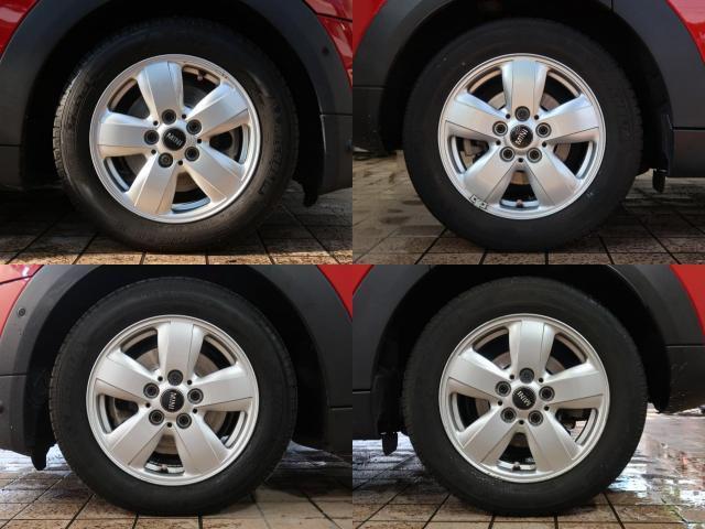 ＭＩＮＩ クーパー　純正ナビ　バックカメラ　パーキングセンサー　ワンオーナー　ディーラー整備車　Ｂｌｕｅｔｏｏｔｈ　アイドリングストップ　ＥＴＣ　ＬＥＤヘッド　革巻きステア　電動格納ミラー　横滑り防止装置　フロントフォグ（5枚目）