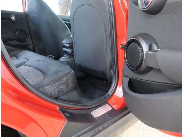 ＭＩＮＩ クーパー　純正ナビ　バックカメラ　パーキングセンサー　ワンオーナー　ディーラー整備車　Ｂｌｕｅｔｏｏｔｈ　アイドリングストップ　ＥＴＣ　ＬＥＤヘッド　革巻きステア　電動格納ミラー　横滑り防止装置　フロントフォグ（39枚目）