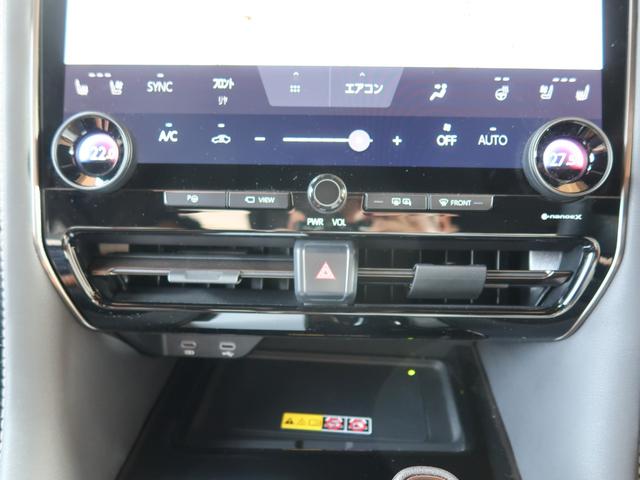 ヴェルファイアハイブリッド Ｚ　プレミア　１オナ　左右独立ムーンルーフ　ユニバーサルステップ　黒革シート　ＨＵＤ　ナビフルセグＴＶ　プレミアムサウンド＆ツィーター　ピラーライト　スカッフイルミ　トヨタチームメイト　ＡＣ１００Ｖ　純正１９ＡＷ（31枚目）