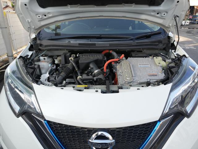 ノート e-パワー X 純正ナビ デジタルインナーミラー 全方位カメラ フルセグTV ETC プッシュスタート 純正マット ステアリングスイッチ CD Bluetooth レーンキープアシスト コーナーセンサー 衝突軽減(13枚目)