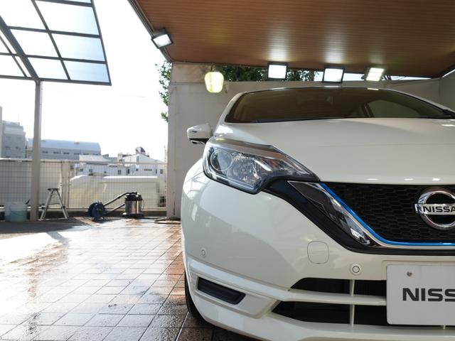 ノート e-パワー X 純正ナビ デジタルインナーミラー 全方位カメラ フルセグTV ETC プッシュスタート 純正マット ステアリングスイッチ CD Bluetooth レーンキープアシスト コーナーセンサー 衝突軽減(50枚目)